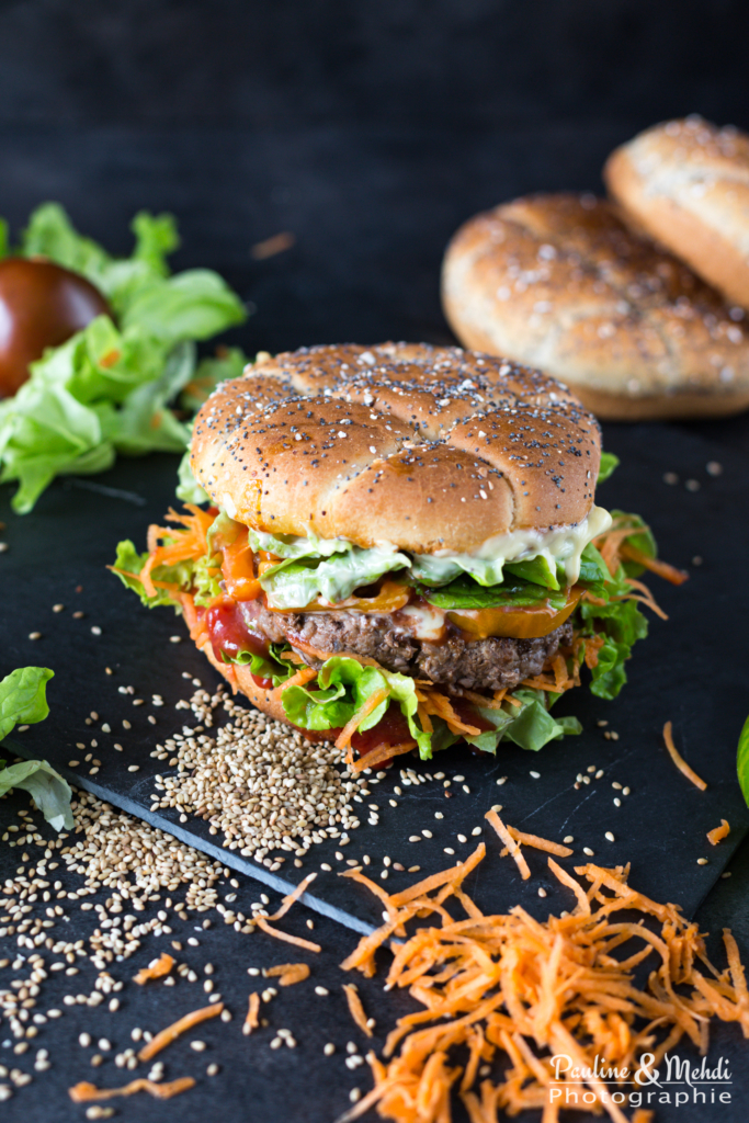 PMP-PAULINE-MEHDI-PHOTOGRAPHIE-PHOTOGRAPHE-CAEN-CALVADOS-NORMANDIE-RESTAURANT-CULINAIRE-STEAK-PAIN-RECETTES-LEGUMES-HEALTHY-BURGER-SALADE-TOMATE-FROMAGE-KETCHUP-MAYO-CAROTTES